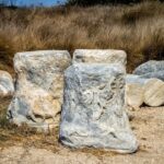 Illustrasi: Batuan kuno.