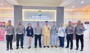 Ombudsman RI Perwakilan Kepri bersama Polresta Barelang usai mengadakan rapat di Ruang Rapat Polresta Barelang, Jumat, 10/4/2026.