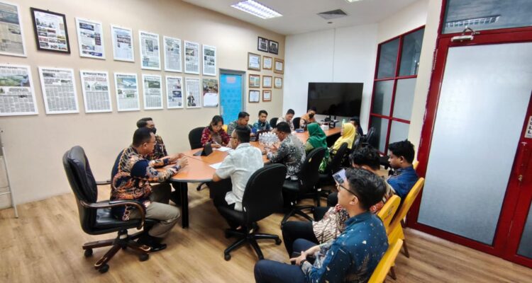 Ombudsman RI Perwakilan Provinsi Kepulauan Riau melakukan pengawasan melekat terhadap pelaksanaan Penerimaan Peserta Didik Baru (PPDB) di lingkungan Kantor Kementerian Agama (Kemenag) Kota Batam Tahun Ajaran 2026/2027.