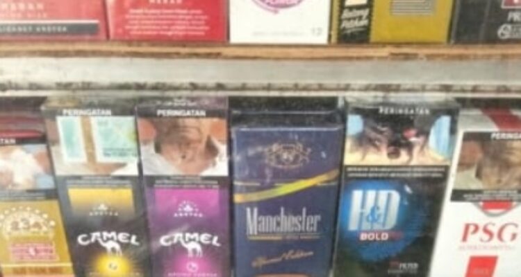 Rokok Manchester masih jadi idola bagi penikmat rokok ilegal di Batam dan sekitarnya.