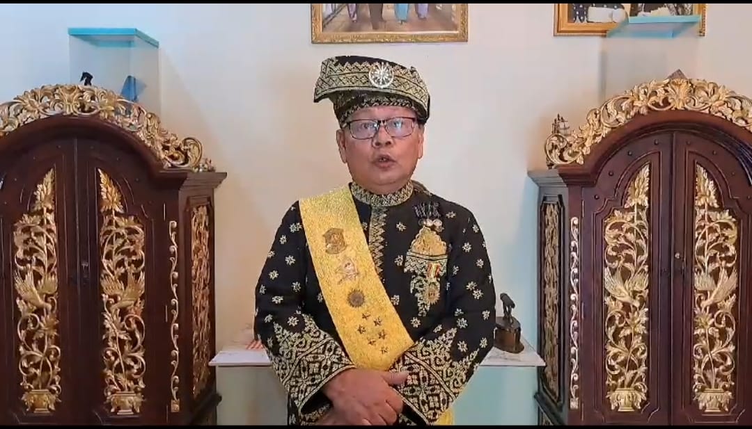 Datok Wira Setia Utama Atmadinata, Ketua I Lembaga Adat Melayu (LAM) Kepulauan Riau.